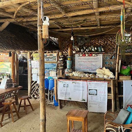 Bamboo Nest Beachfront Puerto Princesa ภายนอก รูปภาพ