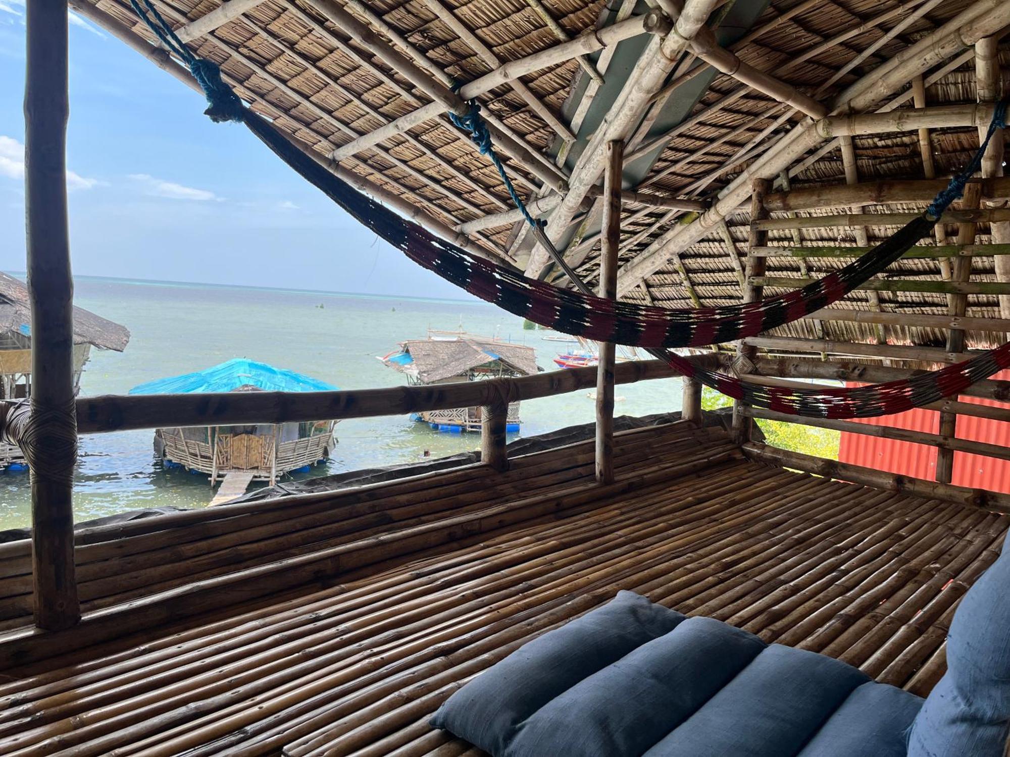 Bamboo Nest Beachfront Puerto Princesa ภายนอก รูปภาพ