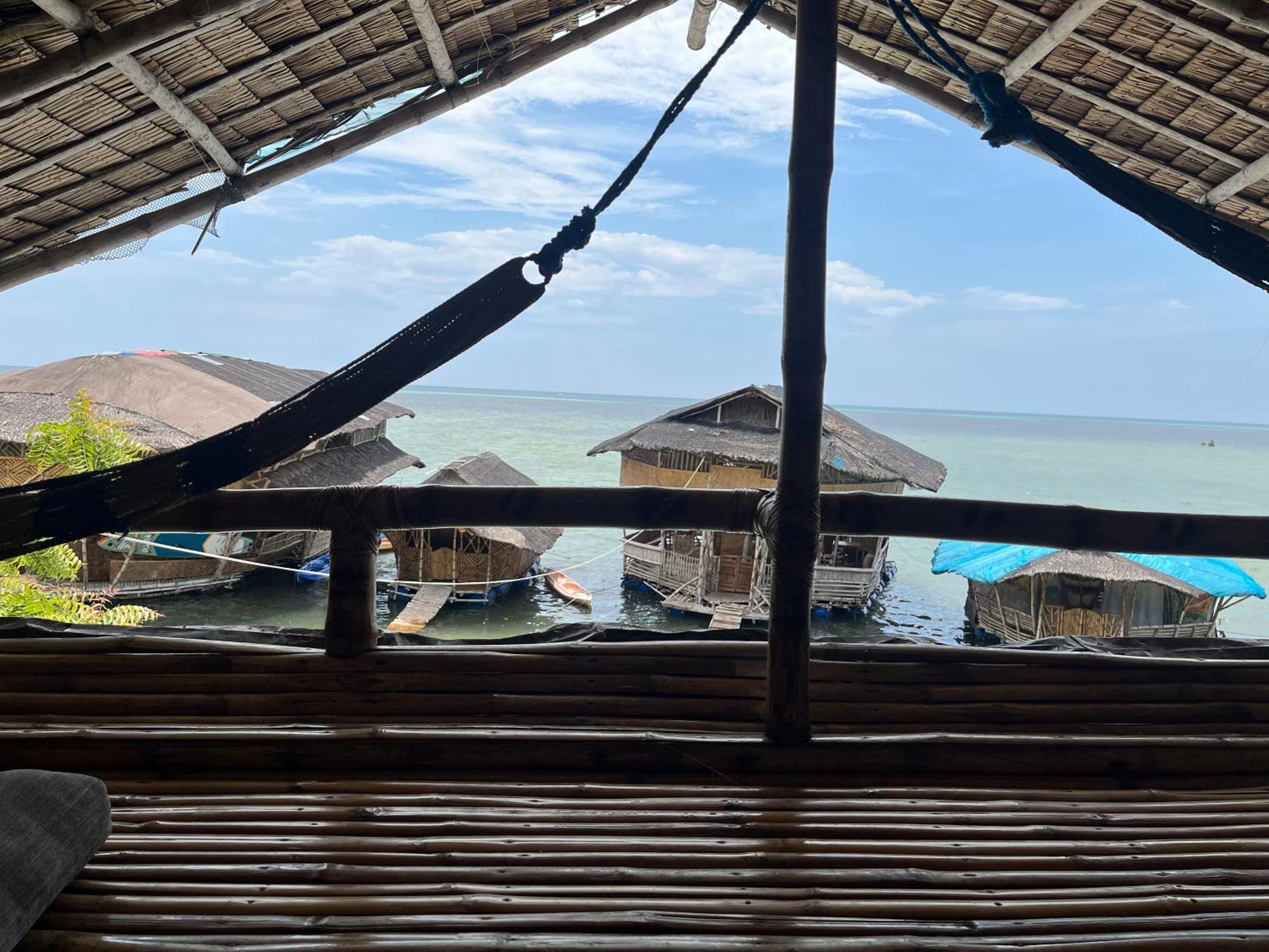 Bamboo Nest Beachfront Puerto Princesa ภายนอก รูปภาพ