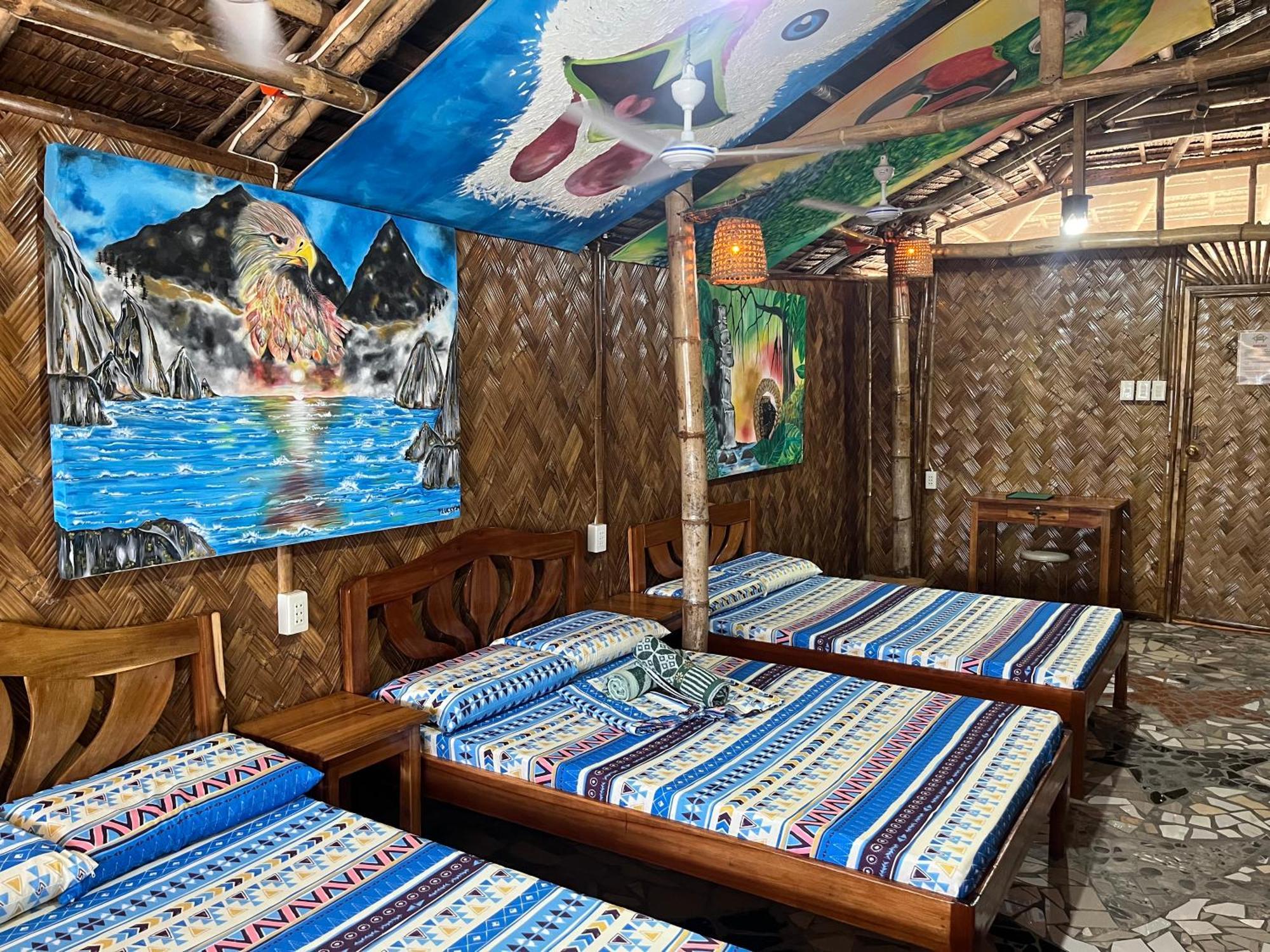 Bamboo Nest Beachfront Puerto Princesa ภายนอก รูปภาพ