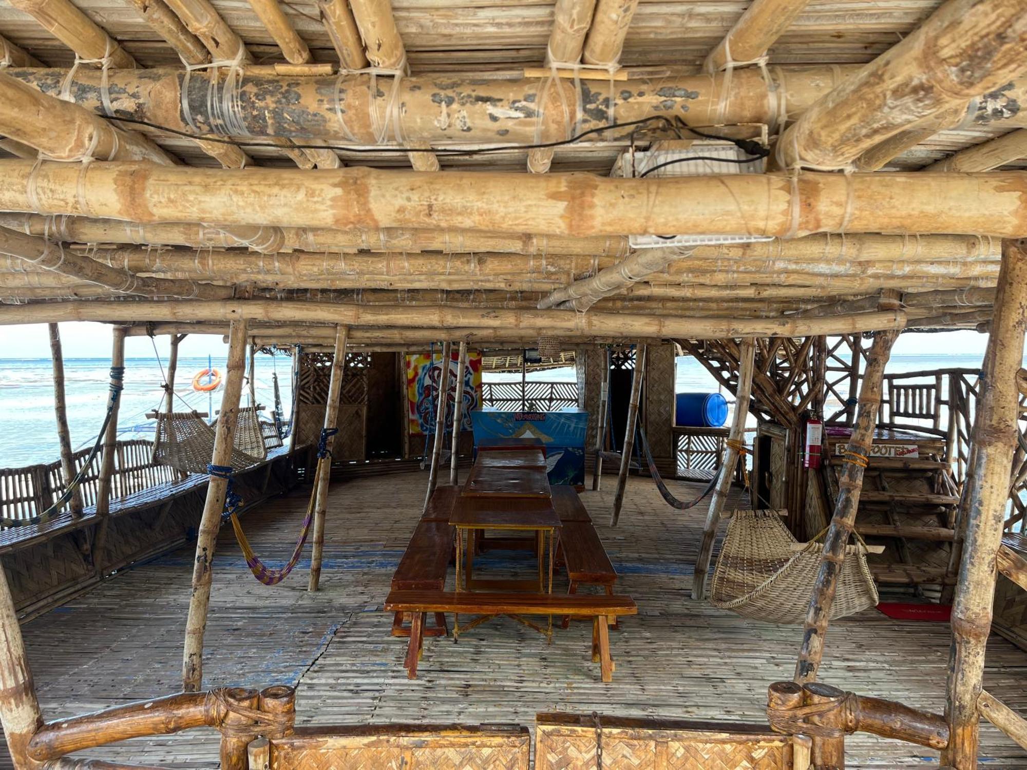 Bamboo Nest Beachfront Puerto Princesa ภายนอก รูปภาพ