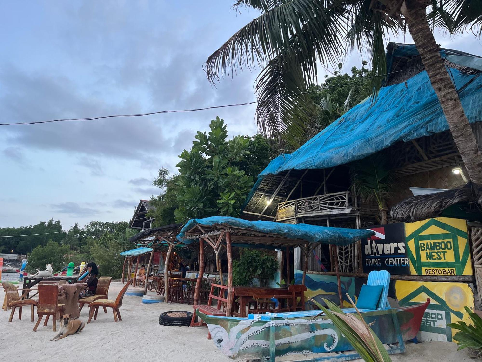 Bamboo Nest Beachfront Puerto Princesa ภายนอก รูปภาพ