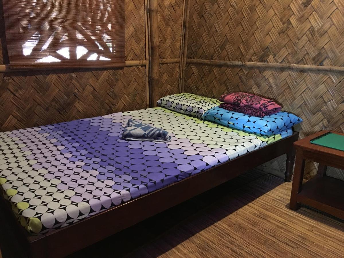 Bamboo Nest Beachfront Puerto Princesa ภายนอก รูปภาพ
